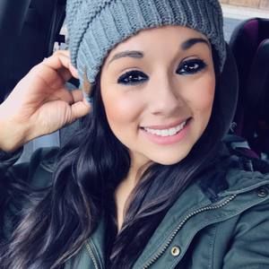 Meet your Posher, Adriana